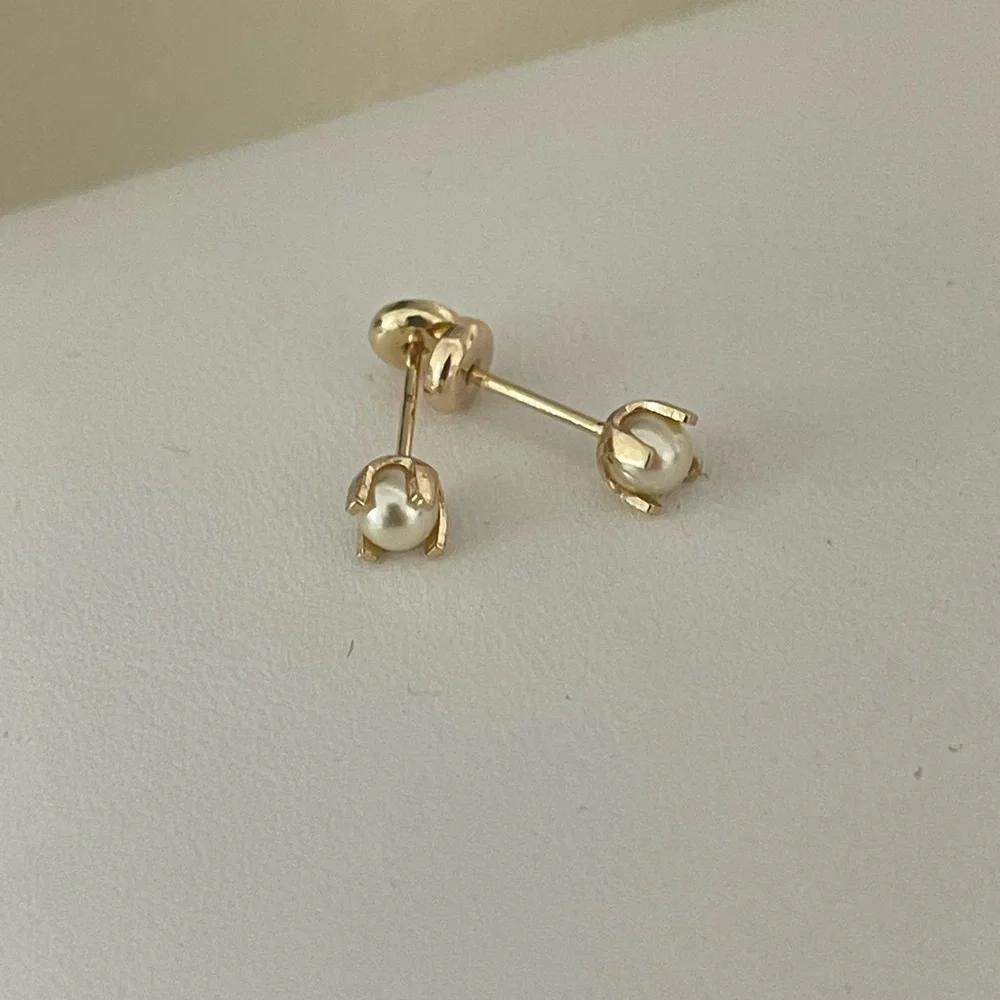 18k Gold Filled Baby Girl Pearl Stud Earrings